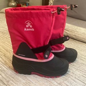 Girls Kamik boots